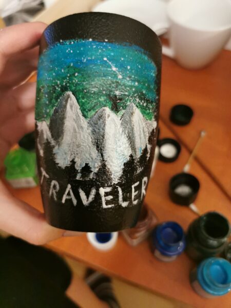 Ręcznie malowany kubek Traveler
